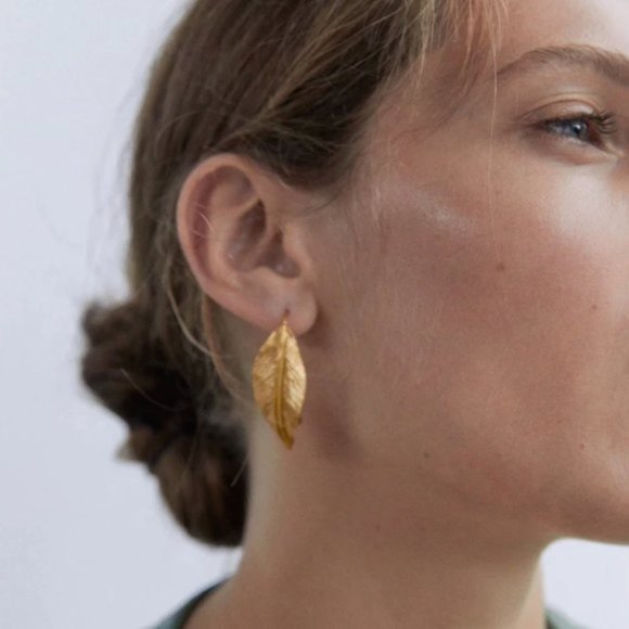 Golden Metal Leaf Earrings - Picture 1 of 2
